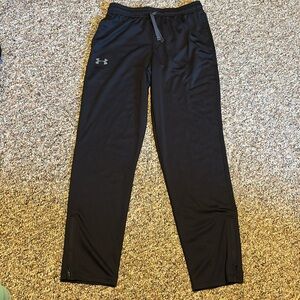 Under Armour Black pants Boys Youth Large Zip at bottoms
